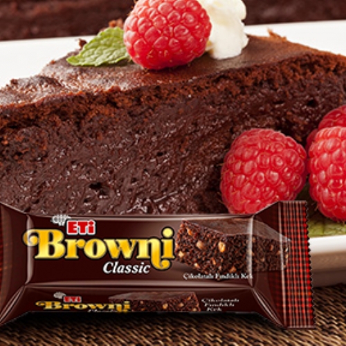 Frambuazlı Eti Browni Pasta Tarifi